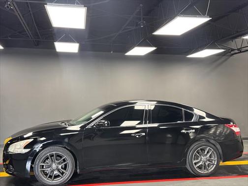 2010 Nissan Maxima S