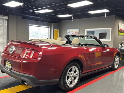 2010 Ford Mustang Base