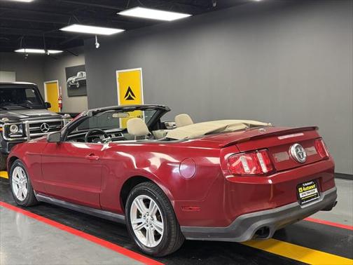 2010 Ford Mustang Base