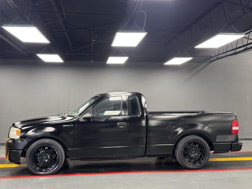 2005 Ford F-150 XL