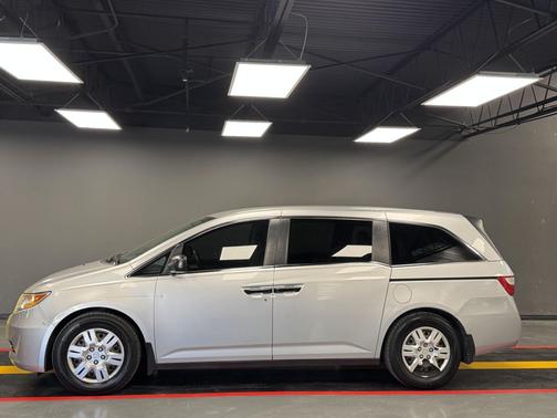 2013 Honda Odyssey LX