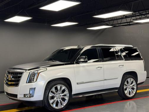 2016 Cadillac Escalade Luxury
