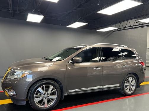 2015 Nissan Pathfinder Platinum