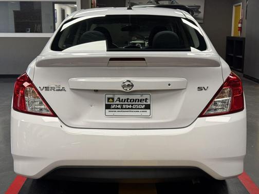 2019 Nissan Versa 1.6 SV