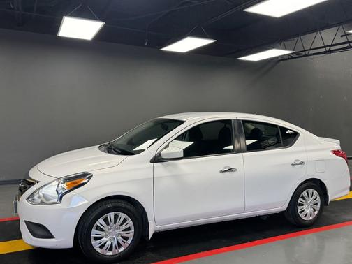2019 Nissan Versa 1.6 SV
