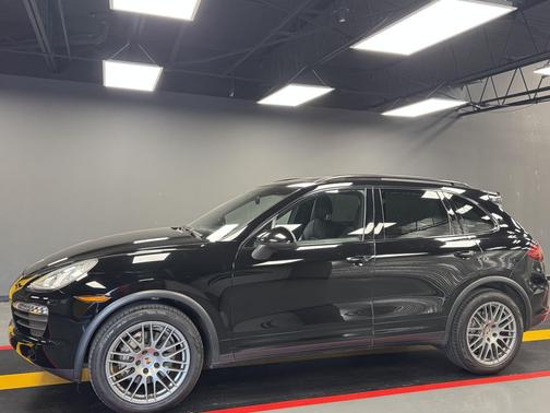 Black 2014 Porsche Cayenne S