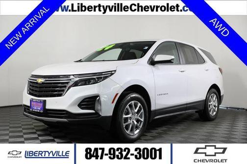 Iridescent Pearl Tricoat 2024 Chevrolet Equinox 1LT