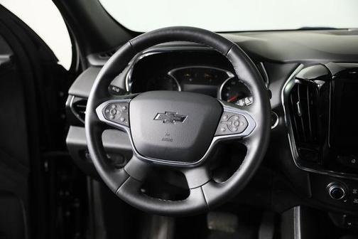 Black 2024 Chevrolet Traverse Limited RS