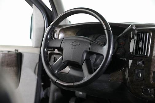 2003 Chevrolet Express 1500 Upfitter Cargo