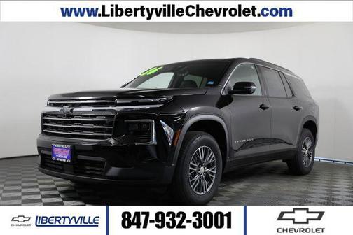 Mosaic Black Metallic 2026 Chevrolet Traverse LT