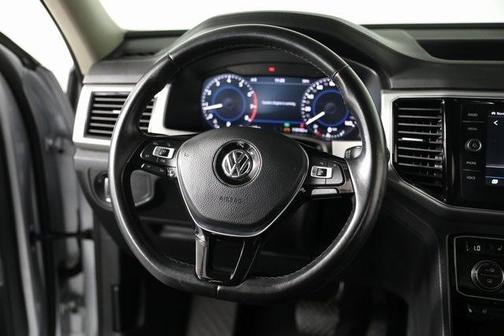 2018 Volkswagen Atlas 3.6L SEL Premium