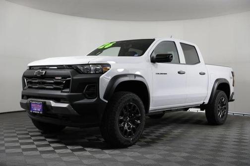 Summit White 2026 Chevrolet Colorado Trail Boss