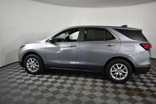 Sterling Gray Metallic 2024 Chevrolet Equinox 1LT