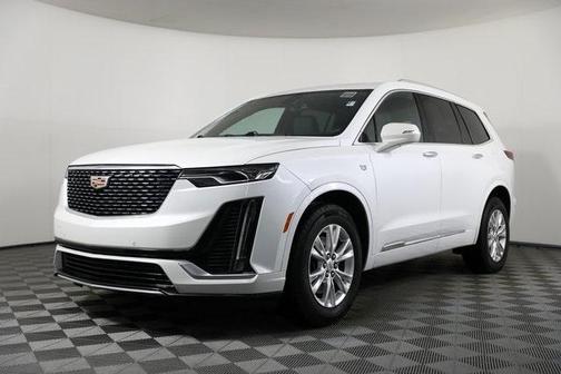 2023 Cadillac XT6 Luxury AWD
