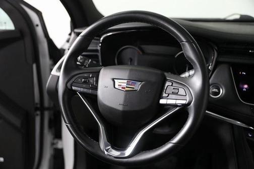 2023 Cadillac XT6 Luxury AWD