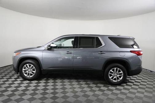 Satin Steel Metallic 2021 Chevrolet Traverse LS