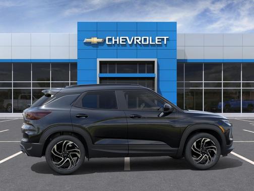 Mosaic Black Metallic 2026 Chevrolet Trailblazer RS