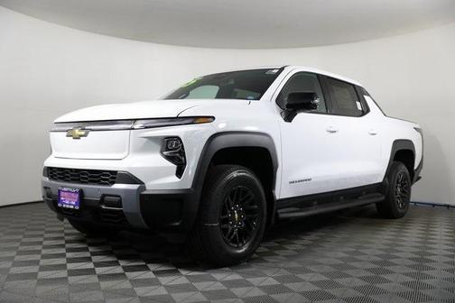 2025 Chevrolet Silverado EV LT