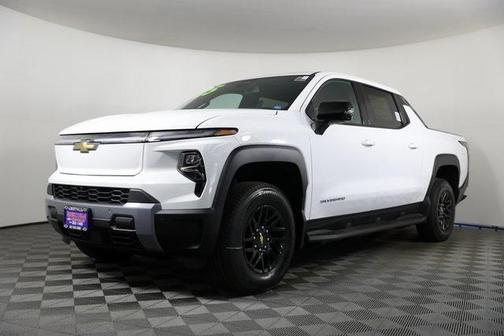 2025 Chevrolet Silverado EV LT