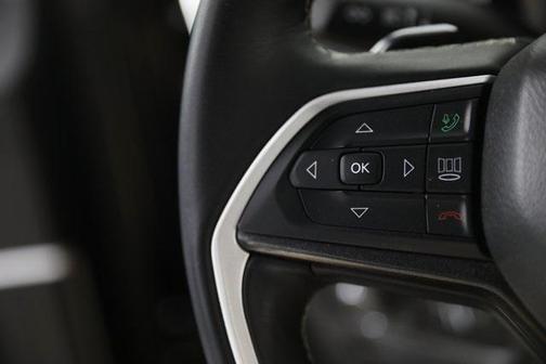 2022 Jeep Grand Cherokee Altitude