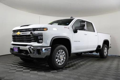 Summit White 2026 Chevrolet Silverado 2500 LT