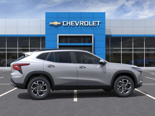 Sterling Gray Metallic 2026 Chevrolet Trax LT