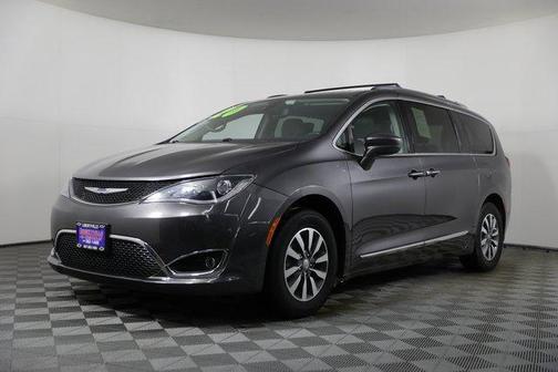 2020 Chrysler Pacifica Touring-L Plus