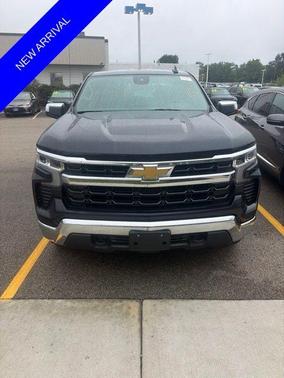 Dark Ash Metallic 2023 Chevrolet Silverado 1500 LT