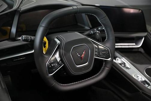 2026 Chevrolet Corvette Stingray w/2LT