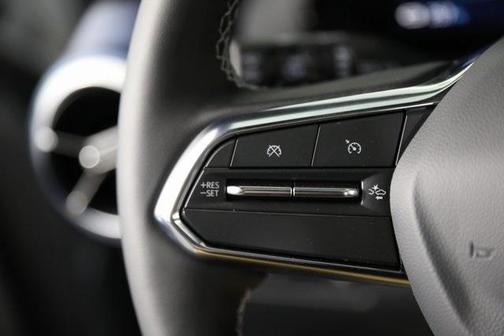 2025 Chevrolet Equinox EV LT 2
