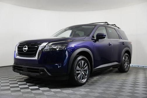 Deep Ocean Blue 2022 Nissan Pathfinder SV