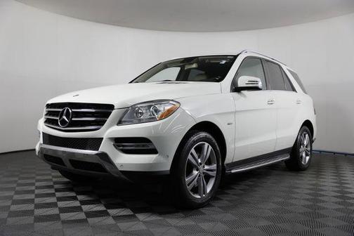 White 2012 Mercedes-Benz M-Class 4MATIC