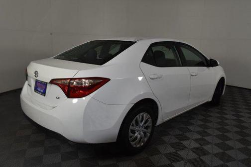 Super White 2017 Toyota Corolla LE