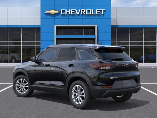Mosaic Black Metallic 2026 Chevrolet Trailblazer LS