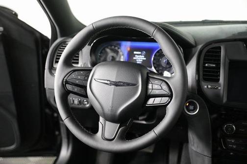 2022 Chrysler 300 S
