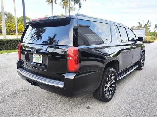 2018 Chevrolet Suburban LT