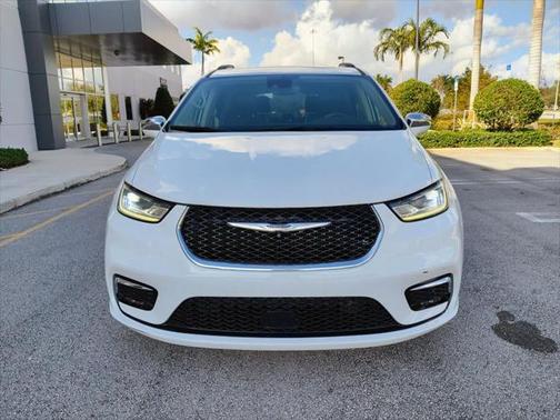 2022 Chrysler Pacifica Limited