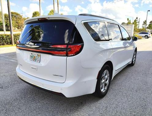 2022 Chrysler Pacifica Limited