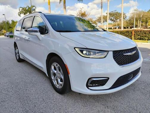 2022 Chrysler Pacifica Limited