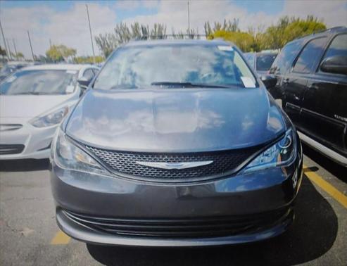2020 Chrysler Voyager LXI
