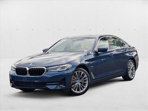 2022 BMW 530e Base