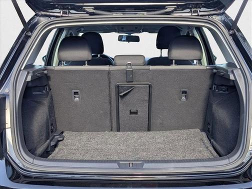 2017 Volkswagen Golf TSI S 4-Door