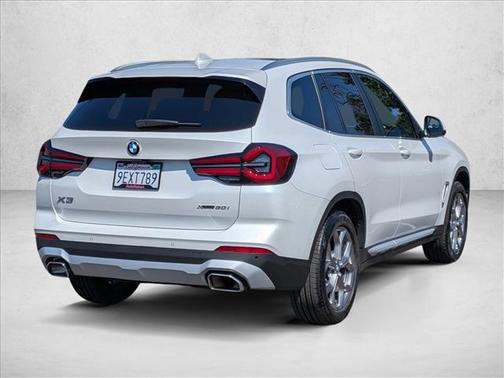 Mineral White Metallic 2023 BMW X3 xDrive30i