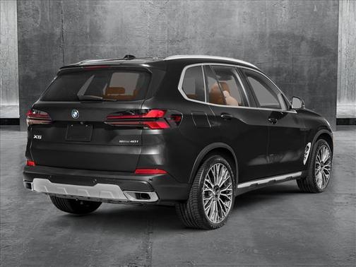 2026 BMW X5 M60i