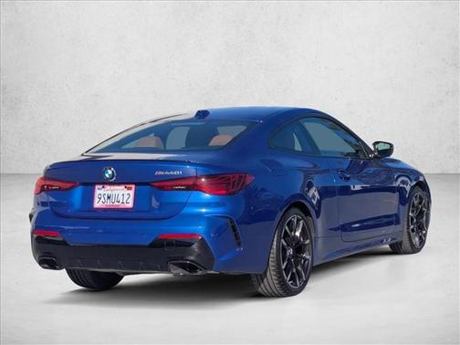 2025 BMW M440 i