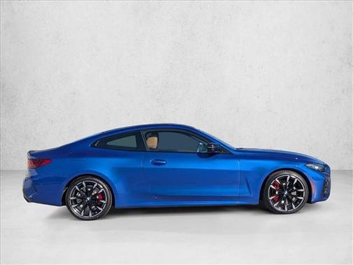 2025 BMW M440 i