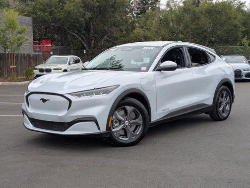 2022 Ford Mustang Mach-E Select