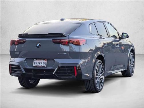 2025 BMW X2 xDrive28i