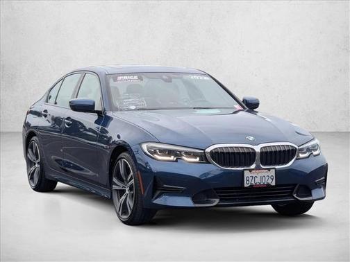 2022 BMW 330 330i