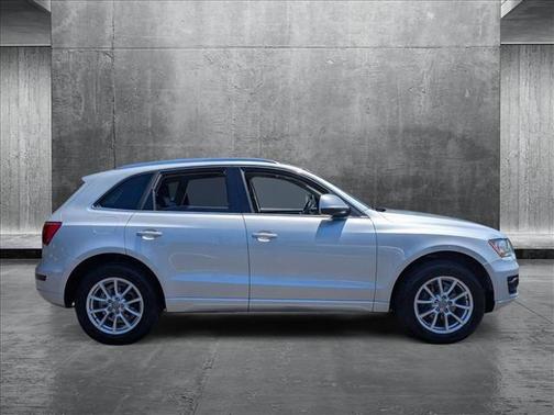 2011 Audi Q5 2.0T Premium